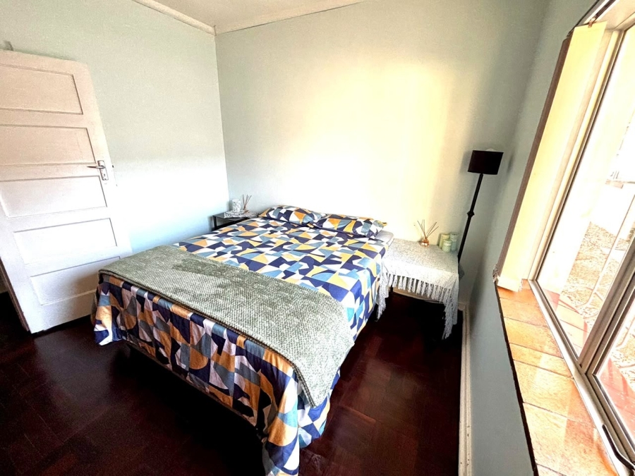 6 Bedroom Property for Sale in Vasco Estate Western Cape